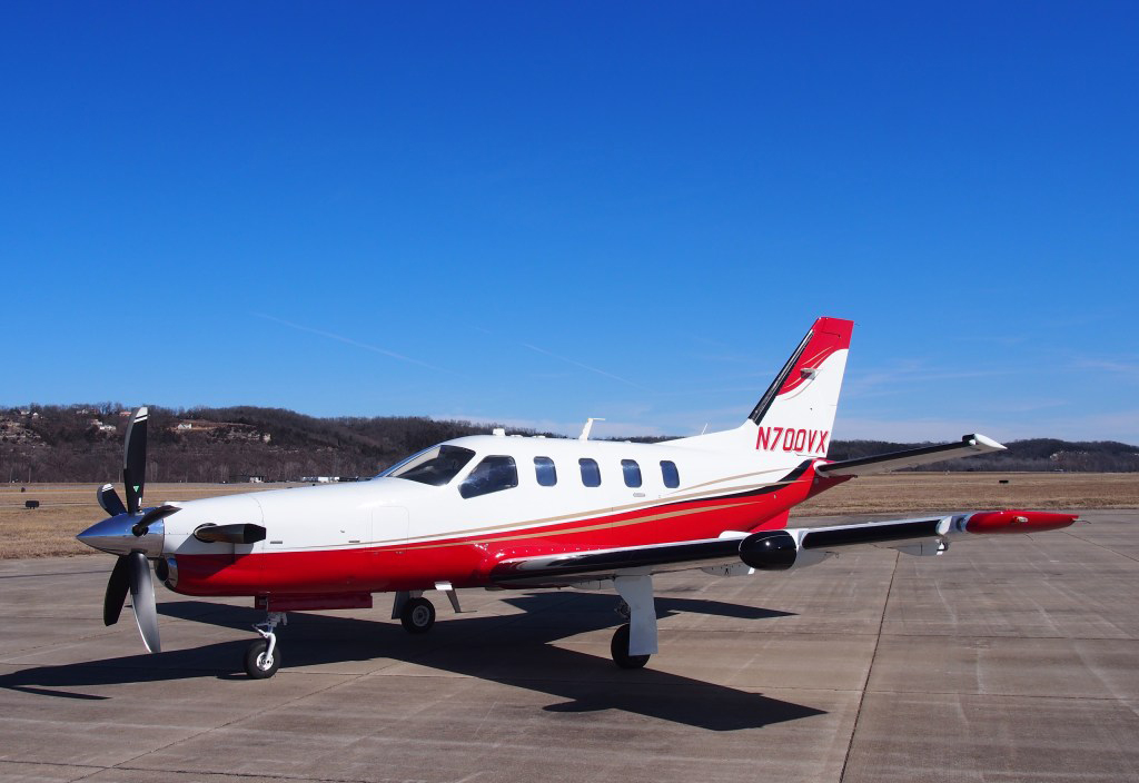 Image of tail N842MA