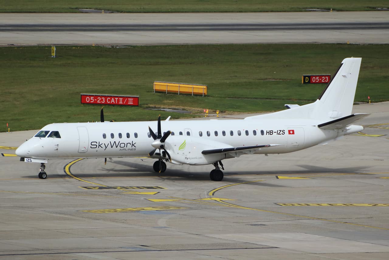 Image of tail N811BB